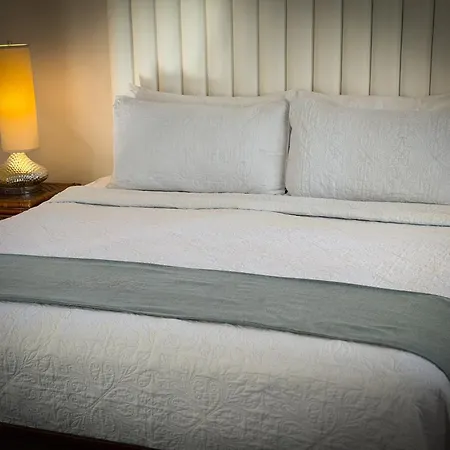 Acacia Boutique Hotel-3
