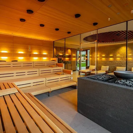 Spa & Wellness Hotel Pinia-2