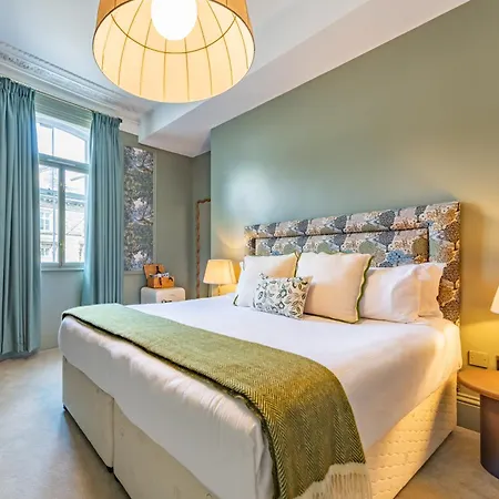 Crescent Inn By Maison Pierre-2