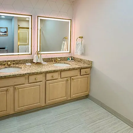Comfort Inn & Suites East Greenbush - Albany-2