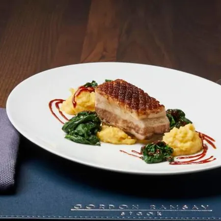 Caesars Southern Indiana Hotel & Casino - A Caesars Rewards Destination-3