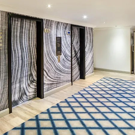 Crowne Plaza Manchester Airport By Ihg-2