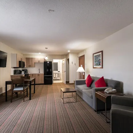 Prestige Prince George Lodge-2