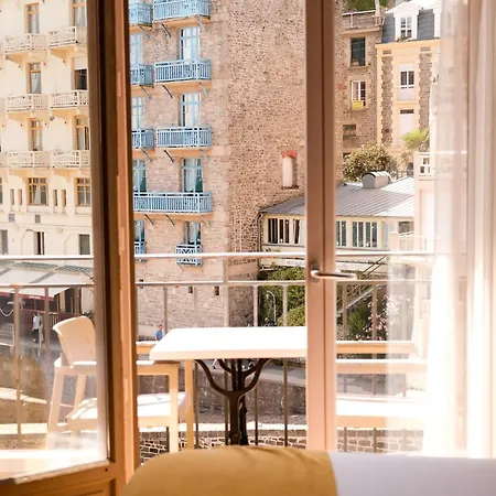 Hotel De La Vallee-2