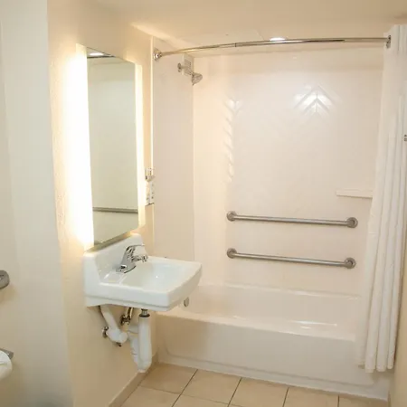 Holiday Inn New Orleans West Bank Tower By Ihg-2