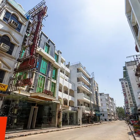 Hotel Aura - 05 Mins From New Delhi Railway Station & Connaught Place-3