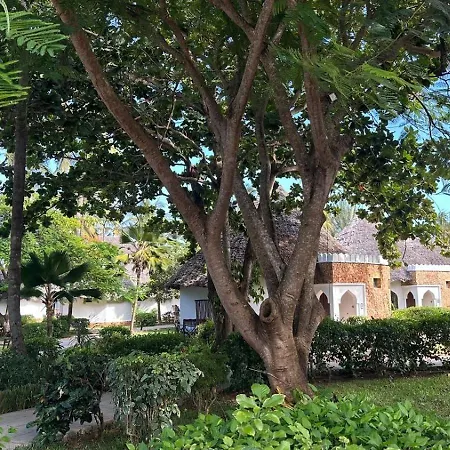 Sultan Sands Island Resort & Spa-2