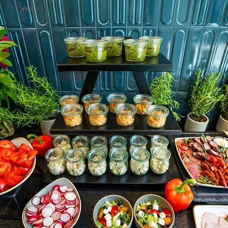 Q Hotel Plus Wroclaw-3