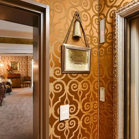 Hotel Papadopoli Venezia - MGallery Collection-2