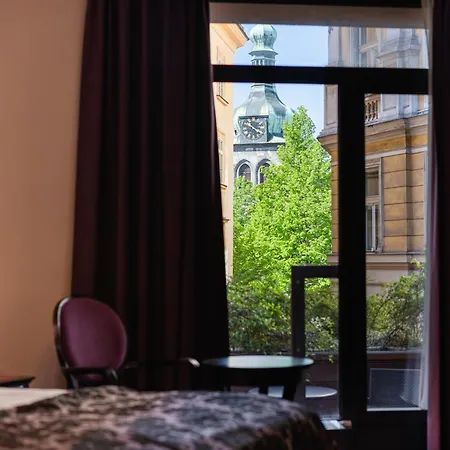 Ea Embassy Prague Hotel-2