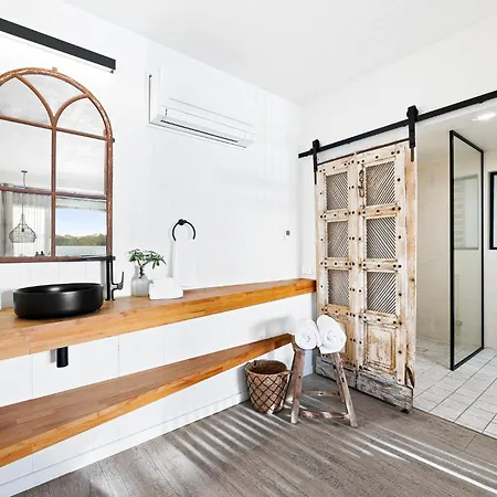 Bay Breeze Boutique Accommodation-2