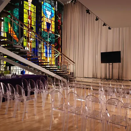 Sanderson London-2