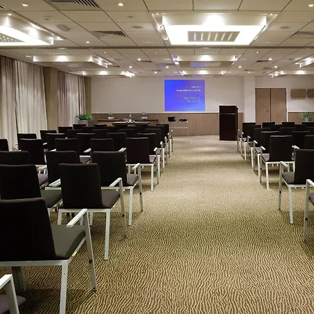 Novotel Sheffield Centre-3