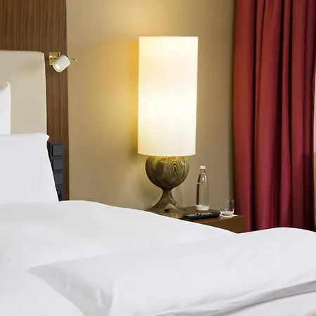 Pullman Cologne-3