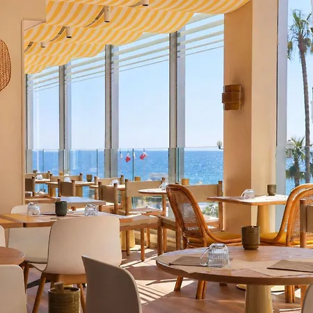 Mercure Nice Promenade Des Anglais-3
