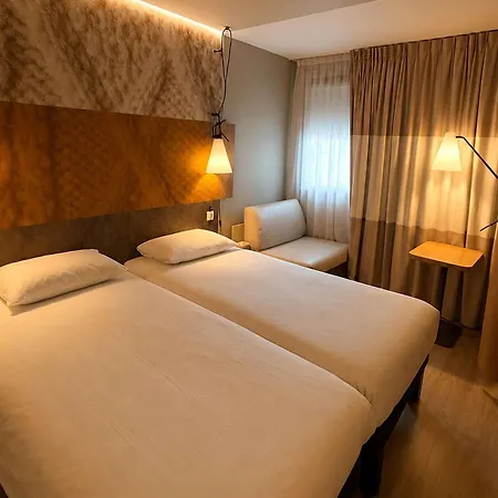 Hotel ibis Dijon Centre Clemenceau-3