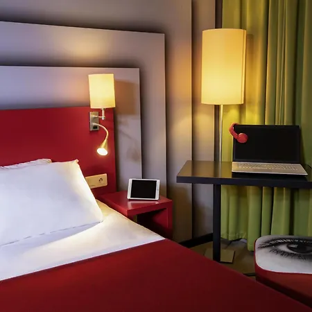 Ibis Styles Avignon Sud-3