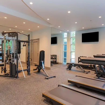 Sandman Signature Surrey-Guildford Suites-3