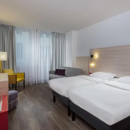 St Christopher'S Hotel Berlin - Alexanderplatz-3