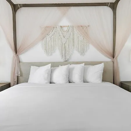 Townhouse Hotel-2