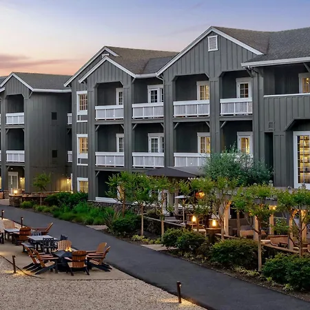 River Terrace Inn-3