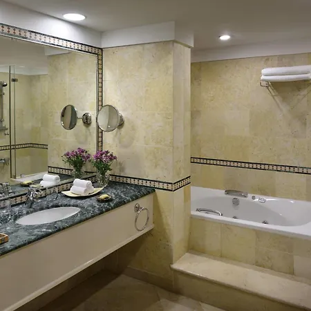 Moevenpick Resort & Spa Dead Sea-2