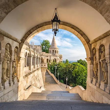 Exe Budapest Center-2