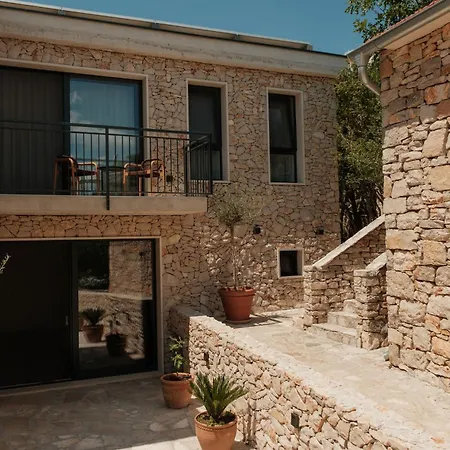 Nono Ban Boutique Hotel & Villas-2