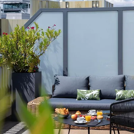 Mercure Paris Bercy Bibliotheque-3