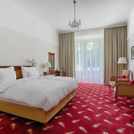 Ensana Thermia Palace-3