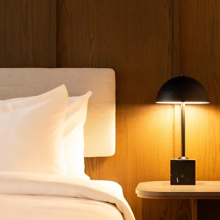 Metcalfe Hotel Montreal By Gray Collection-2