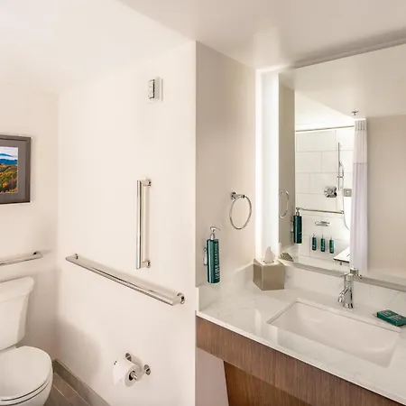 Doubletree By Hilton Johnson City-3