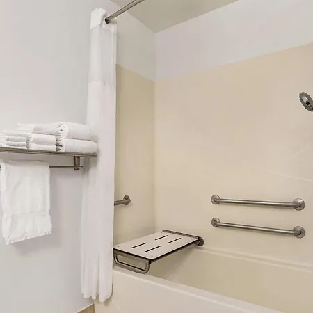 Country Inn & Suites By Radisson, Boise West - Meridian-3