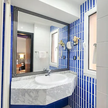 Hotel Faranda Express Pathos Gijón-2