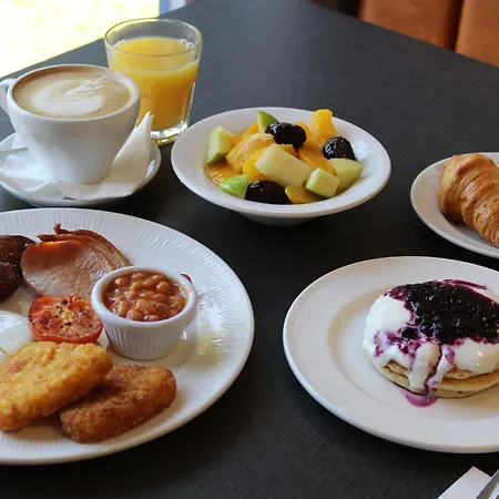 Novotel London Stansted Airport-2