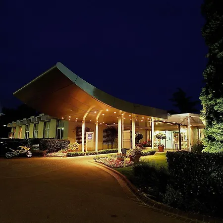 Novotel Massy Palaiseau-2
