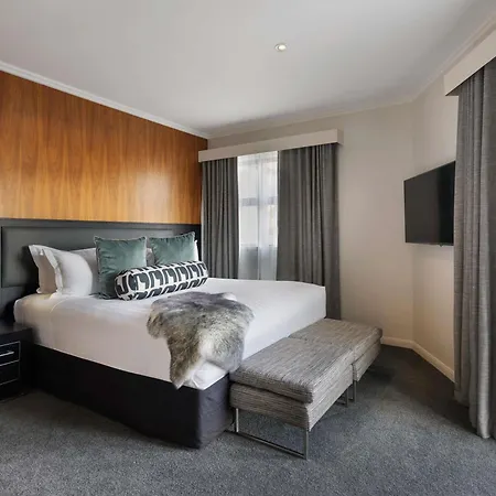 Sofitel Queenstown Hotel & Spa-3