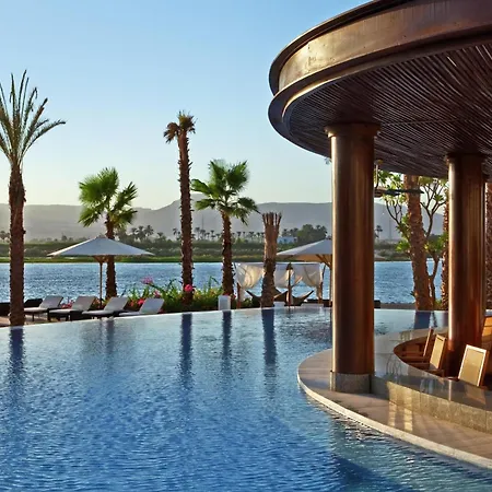 Hilton Luxor Resort & Spa-2