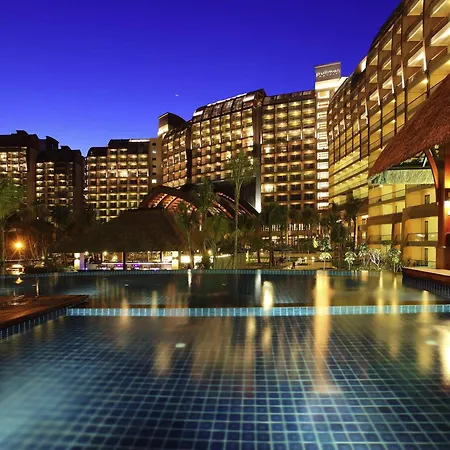 Pullman Oceanview Sanya Bay Resort & Spa-3