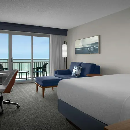 Courtyard By Marriott Carolina Beach Oceanfront-3