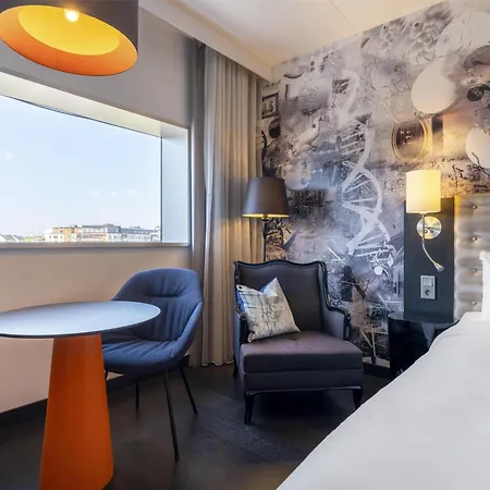 Radisson Blu Riverside Hotel-3
