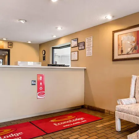Econo Lodge Holland - Toledo-2