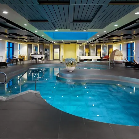 Four Points By Sheraton Munich Arabellapark-2