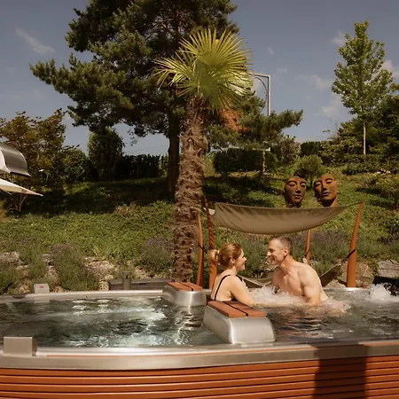 Maiers Kuschelhotel Loipersdorf Deluxe - ADULTS ONLY-2