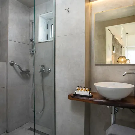 Atlantis Boutique City Hotel-3