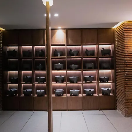 Maria Condesa Boutique (Adults Only)-3