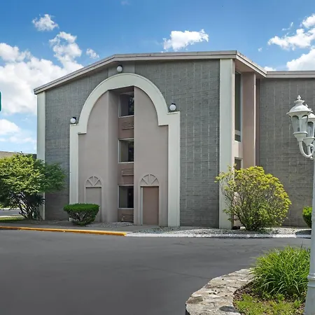 Quality Inn Old Saybrook - Westbrook-3