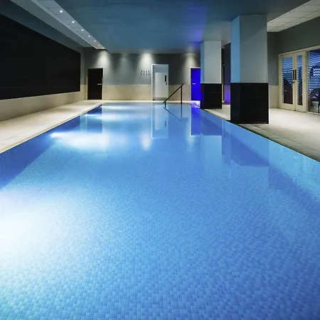 Novotel Reading Centre-2