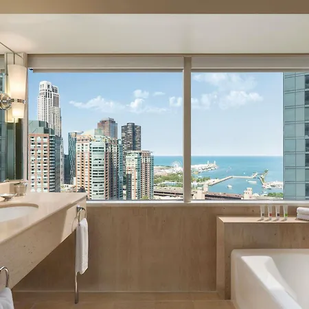 Swissotel Chicago-3