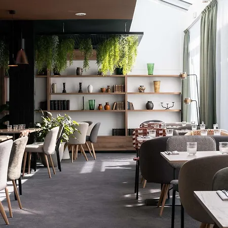 Novotel Chartres-3